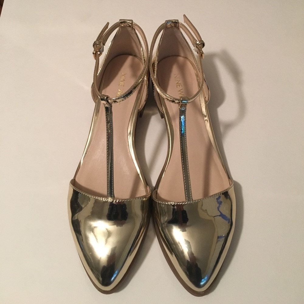 NINE WEST Metallic Gold T-Strap Pointed Toe Flats