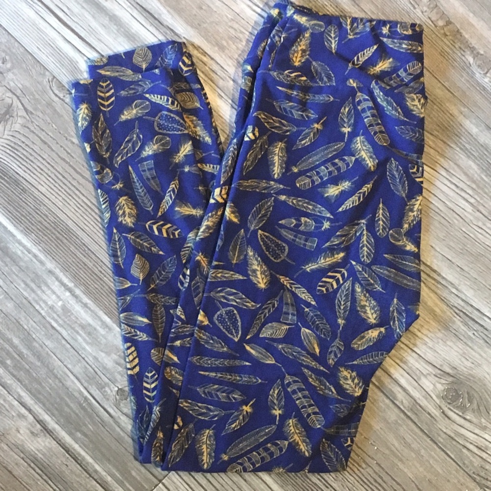 LulaRoe One Size Feather Leggings