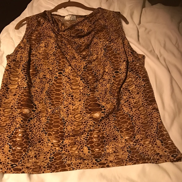 Animal print metallic blouse - Picture 3 of 3