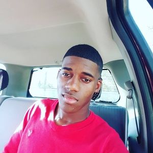 Meet your Posher, Bj