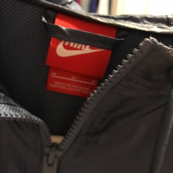 Nike windbreaker - Picture 3 of 4