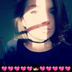 Meet your Posher, Ashlyn anitta