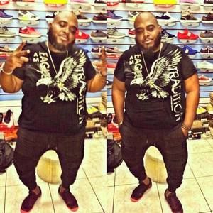 Meet your Posher, Nicholas