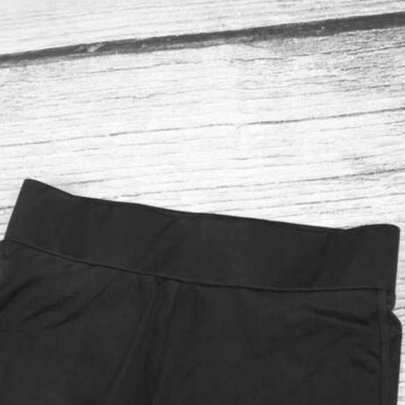 Last Pair!! Mesh Cut Out Workout Leggings - Picture 5 of 8