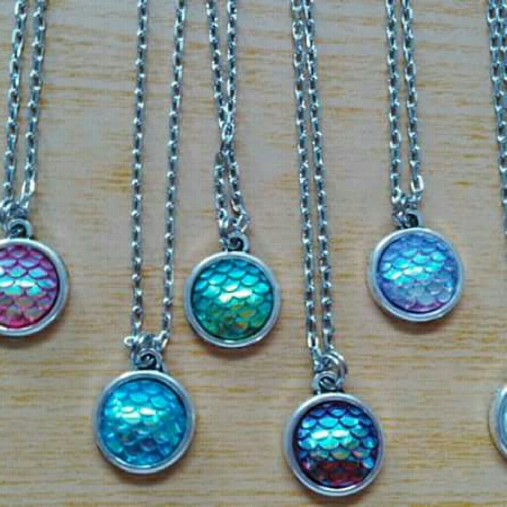 2/$10 Mermaid Scale Necklace