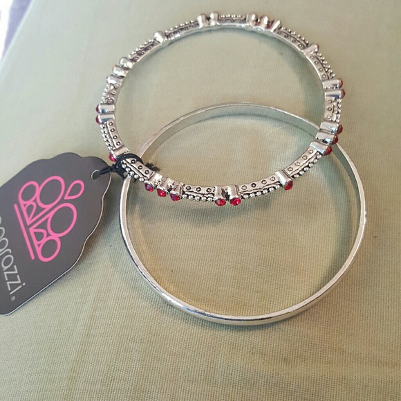 Paparazzi bracelets nwt - Picture 1 of 1