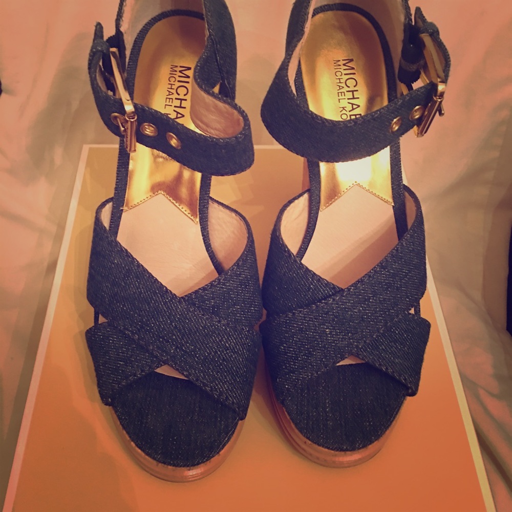 Brand New Michael Kors Denim Heels Size 8