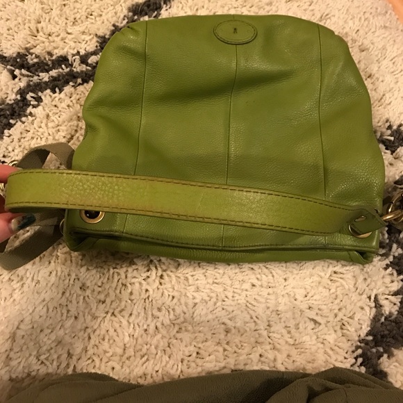 Green Fossil crossbody purse - Picture 6 of 7