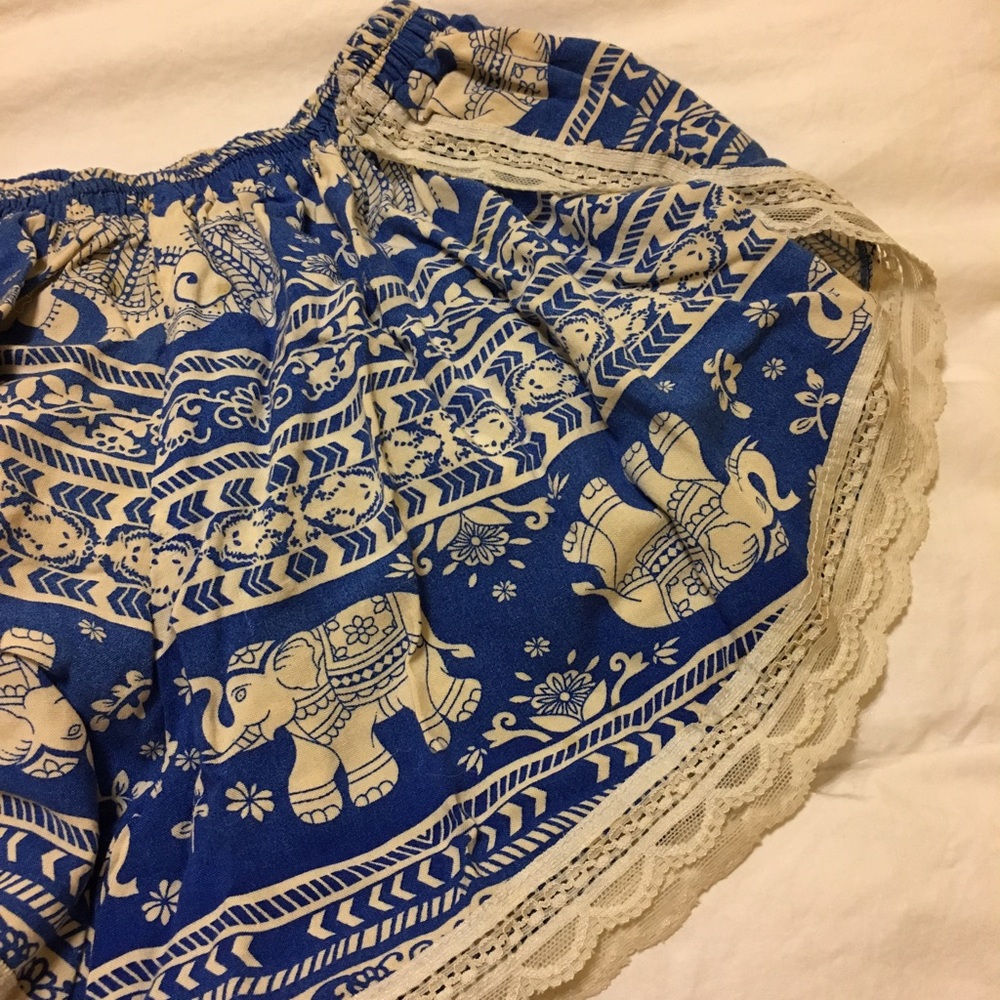 Elephant shorts