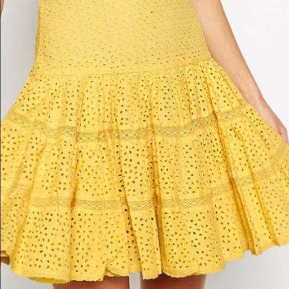 Dress - Picture 3 of 4