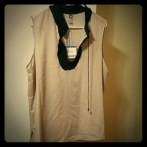 *Final Reduction!!* Sleeveless Blouse