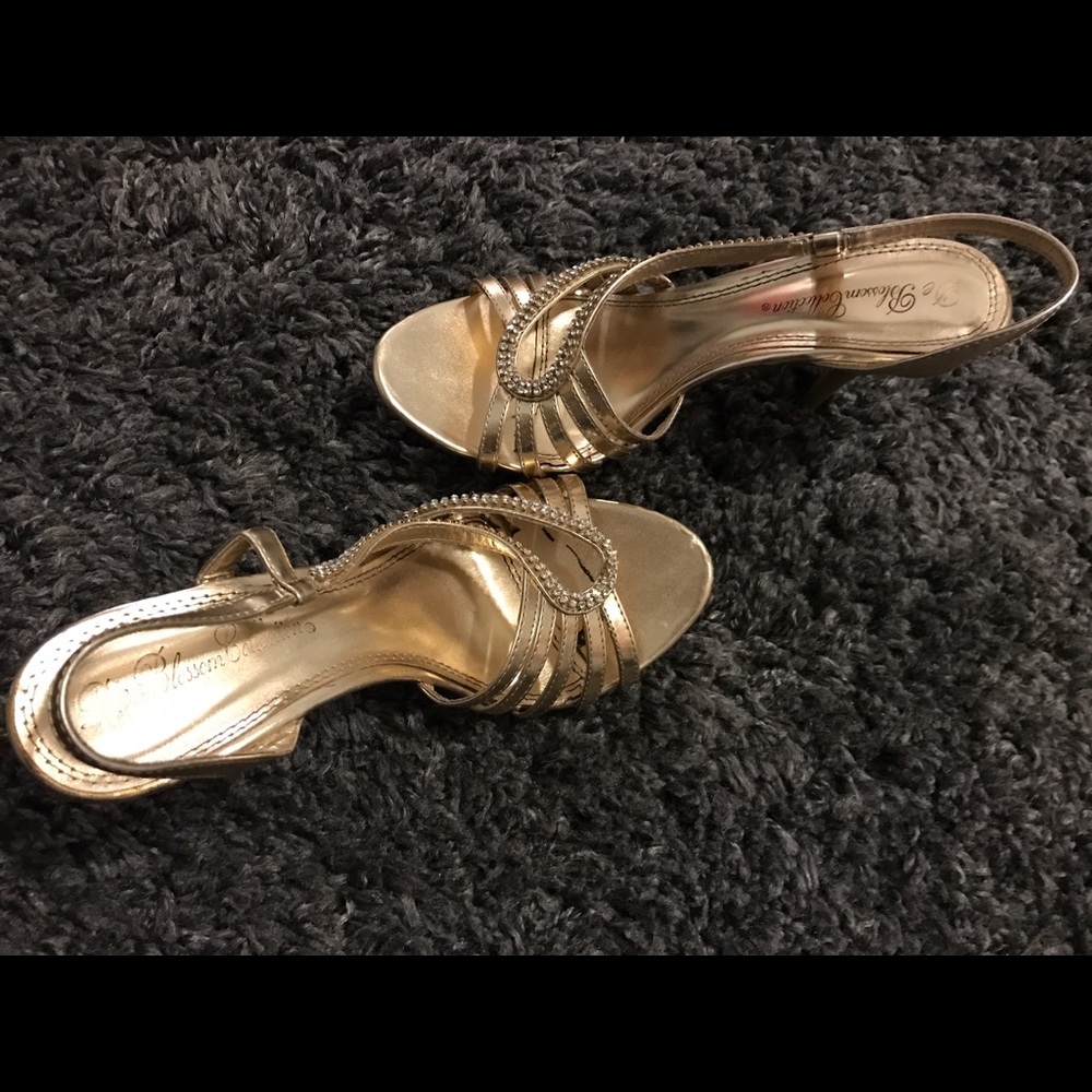 High heals - Picture 2 of 4