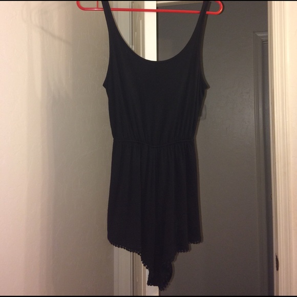 Black romper - Picture 1 of 2