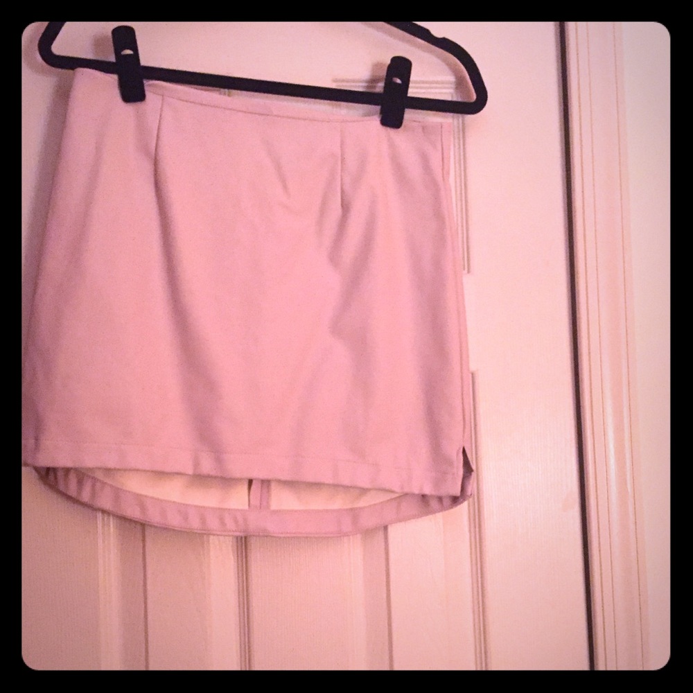 BCBG Generation mini skirt