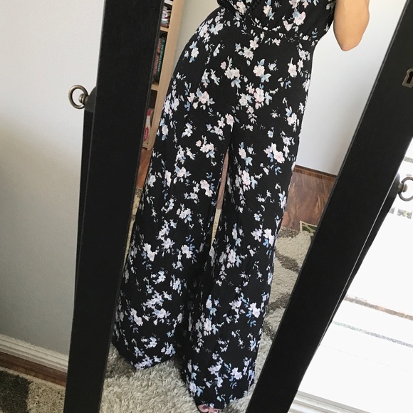 LAST 1// Black Floral Jumpsuit - Picture 6 of 8