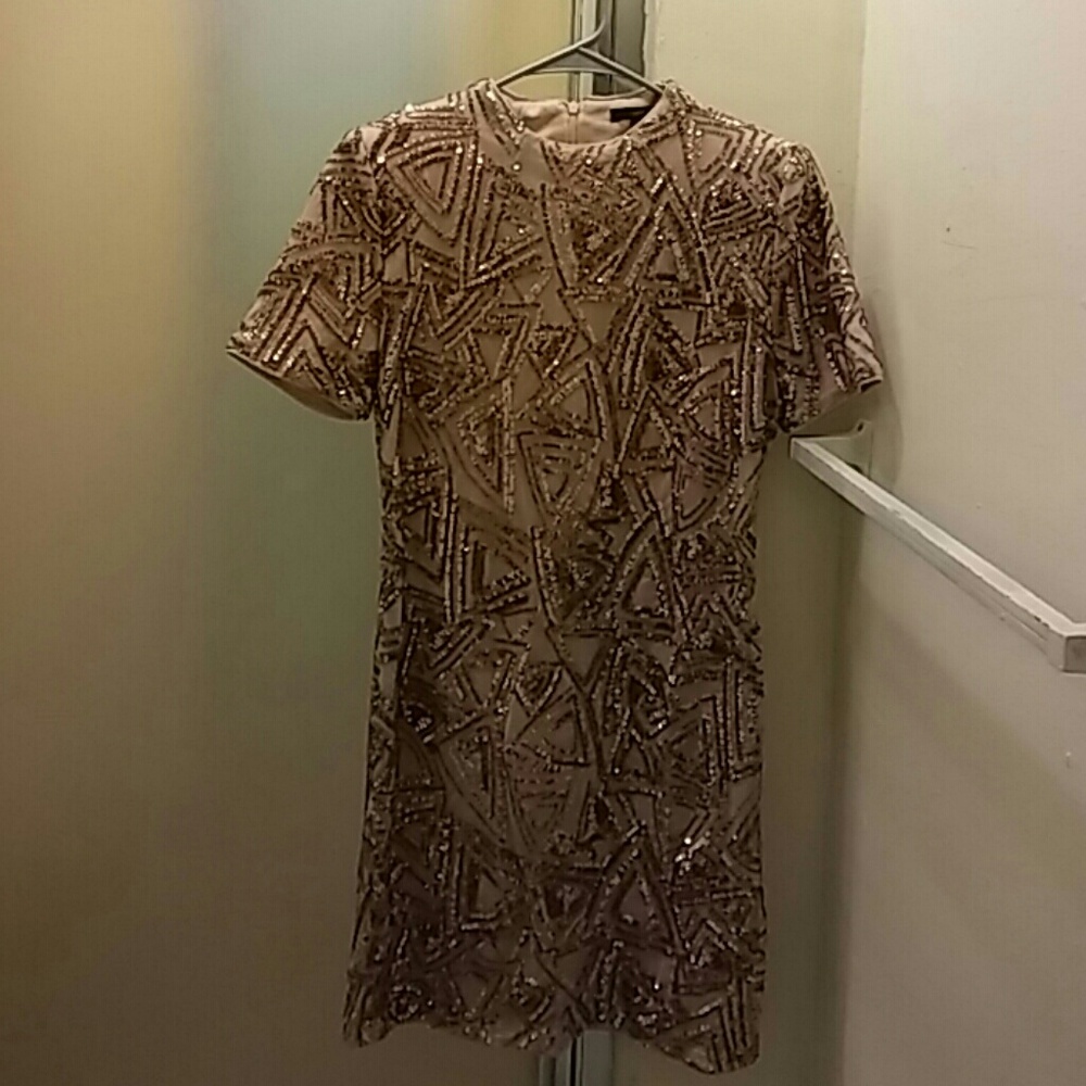 Night out dress only wore it one night