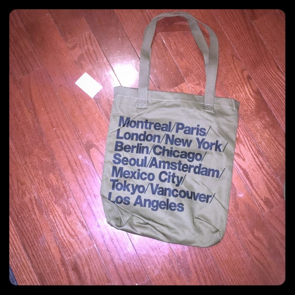 American Apparel Handbags - Brand new American Apparel green totebag