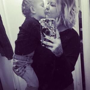 Meet your Posher, Harmony