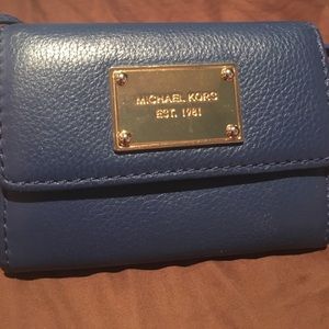 Small Michael Kors Wallet