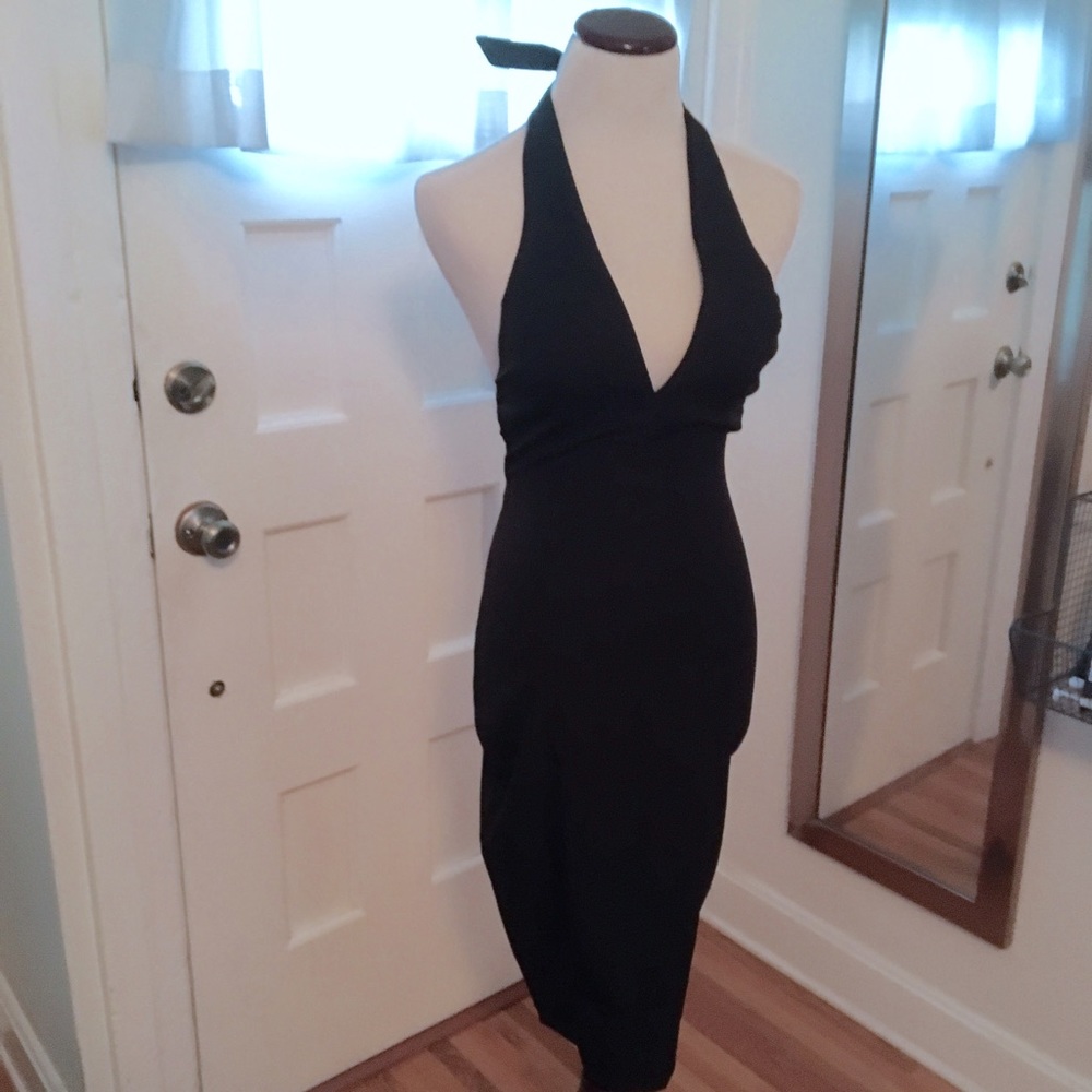 Misguided size 4 D-ring black midi halter dress