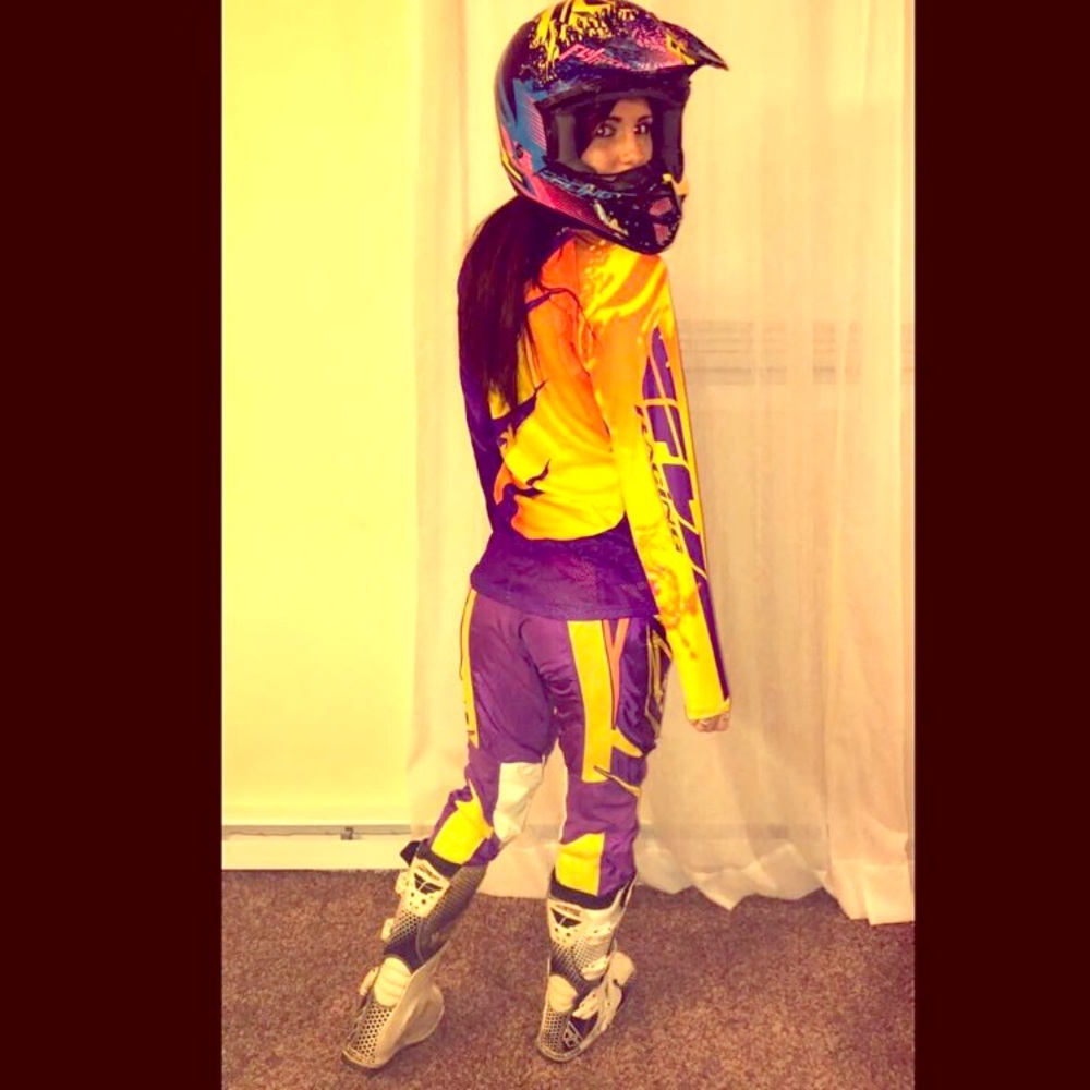 Women's riding gear