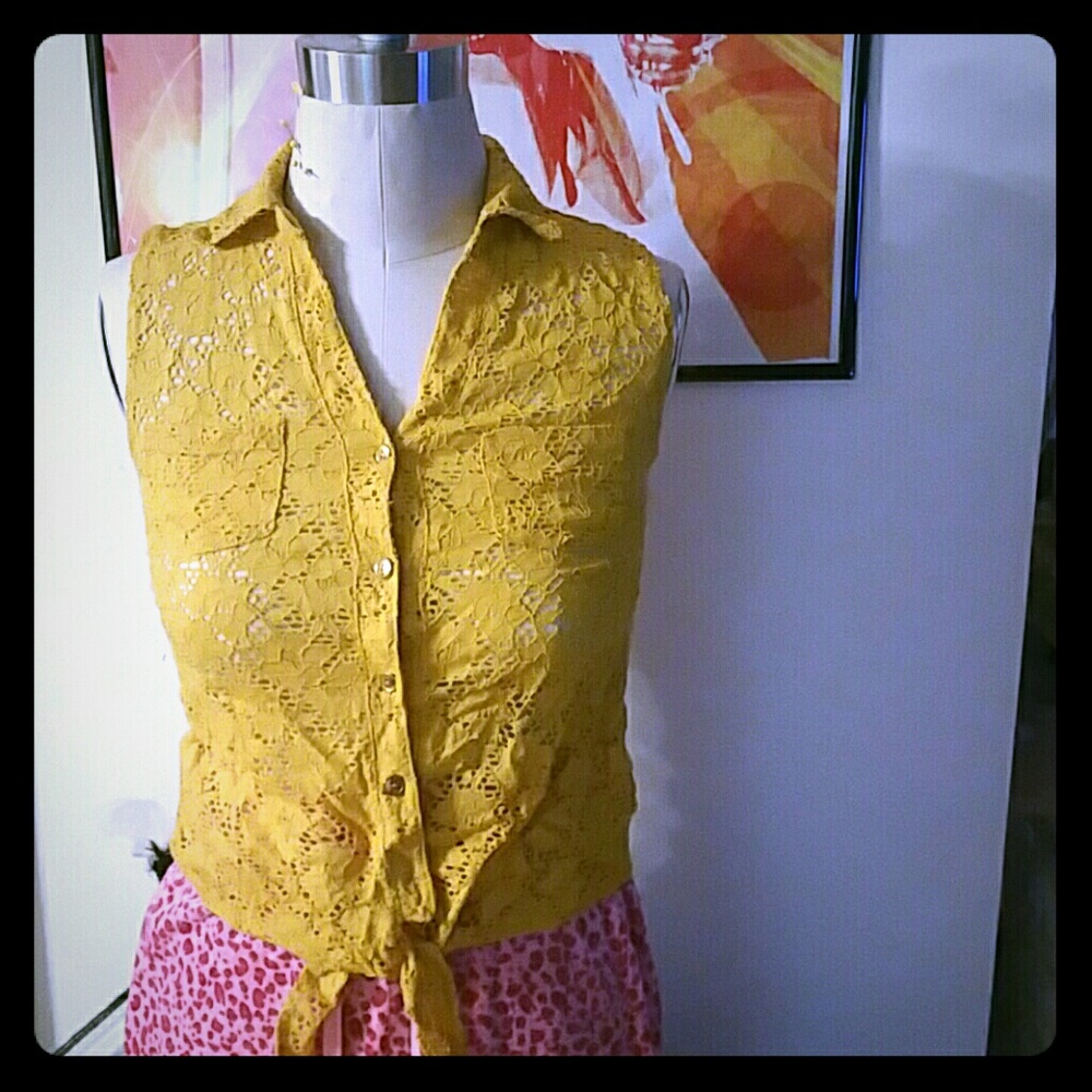 yellow dress shirt