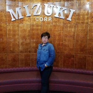 Meet your Posher, Helen