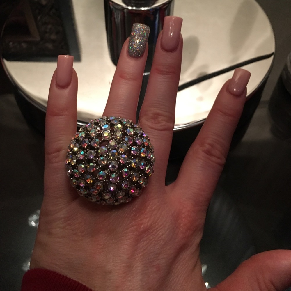 Fashion Rings! Skulls and Rhinestones! - Picture 3 of 4