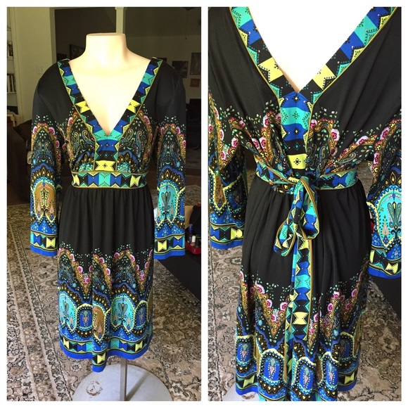 ECI Dresses & Skirts - Adorable Boho dress 💃