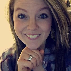 Meet your Posher, Andi