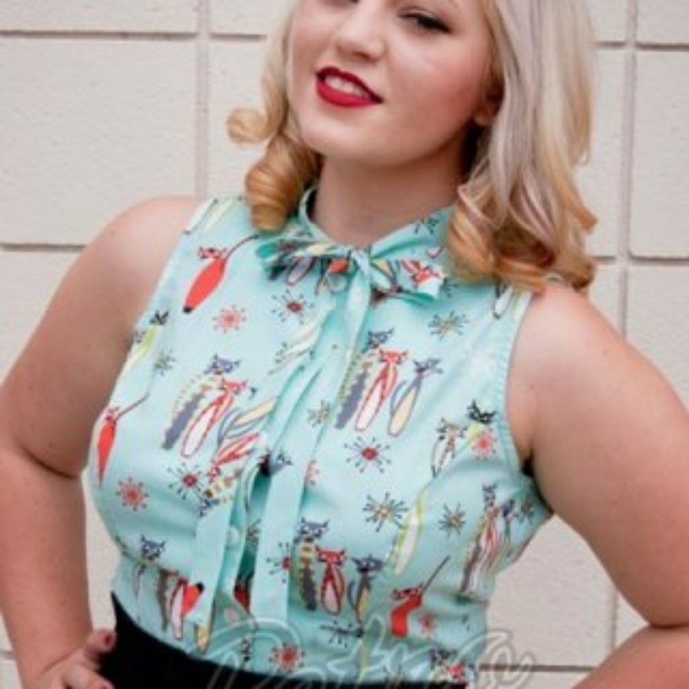 Heart of Haute Mandie Bee Ella Top in Atomic Cat