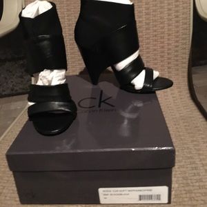Brand New Size 8 Calvin Klein Wedges