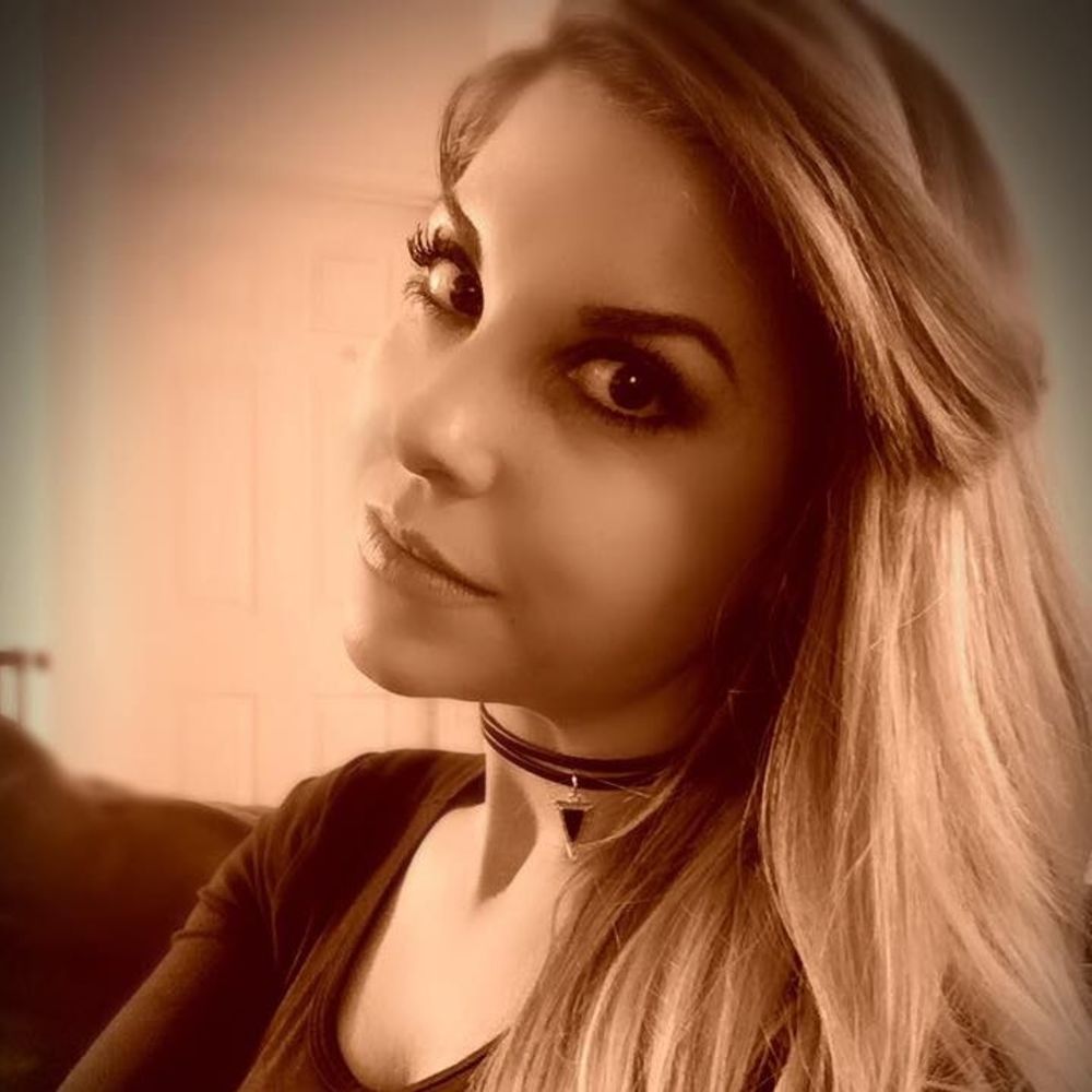 Meet your Posher, Nadine