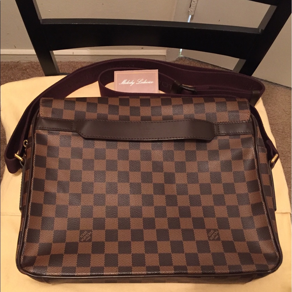 👍🏻SOLDAUTHENTIC Louis Vuitton Shelton MM Mssengr - Picture 4 of 8