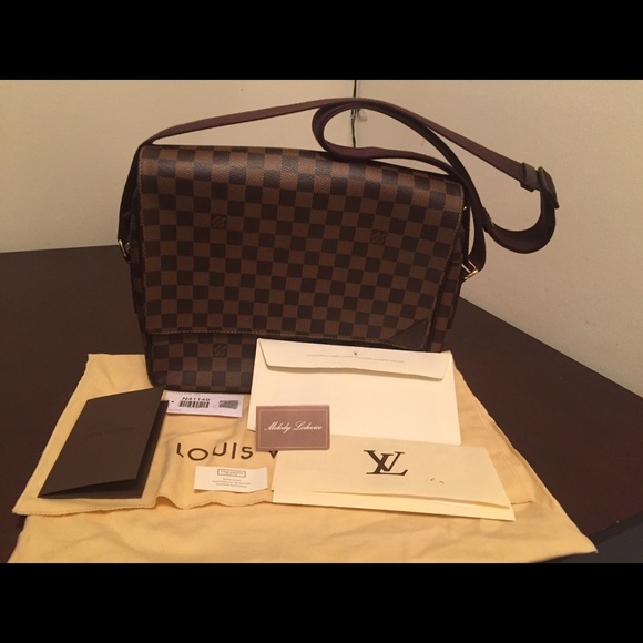 👍🏻SOLDAUTHENTIC Louis Vuitton Shelton MM Mssengr - Picture 2 of 8