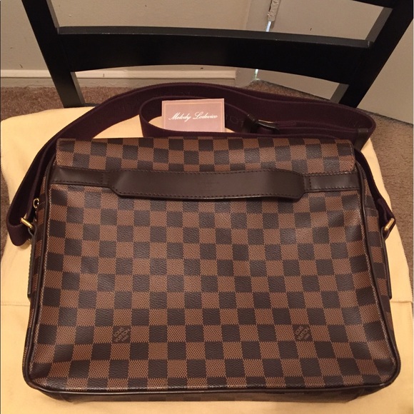 👍🏻SOLDAUTHENTIC Louis Vuitton Shelton MM Mssengr - Picture 4 of 8