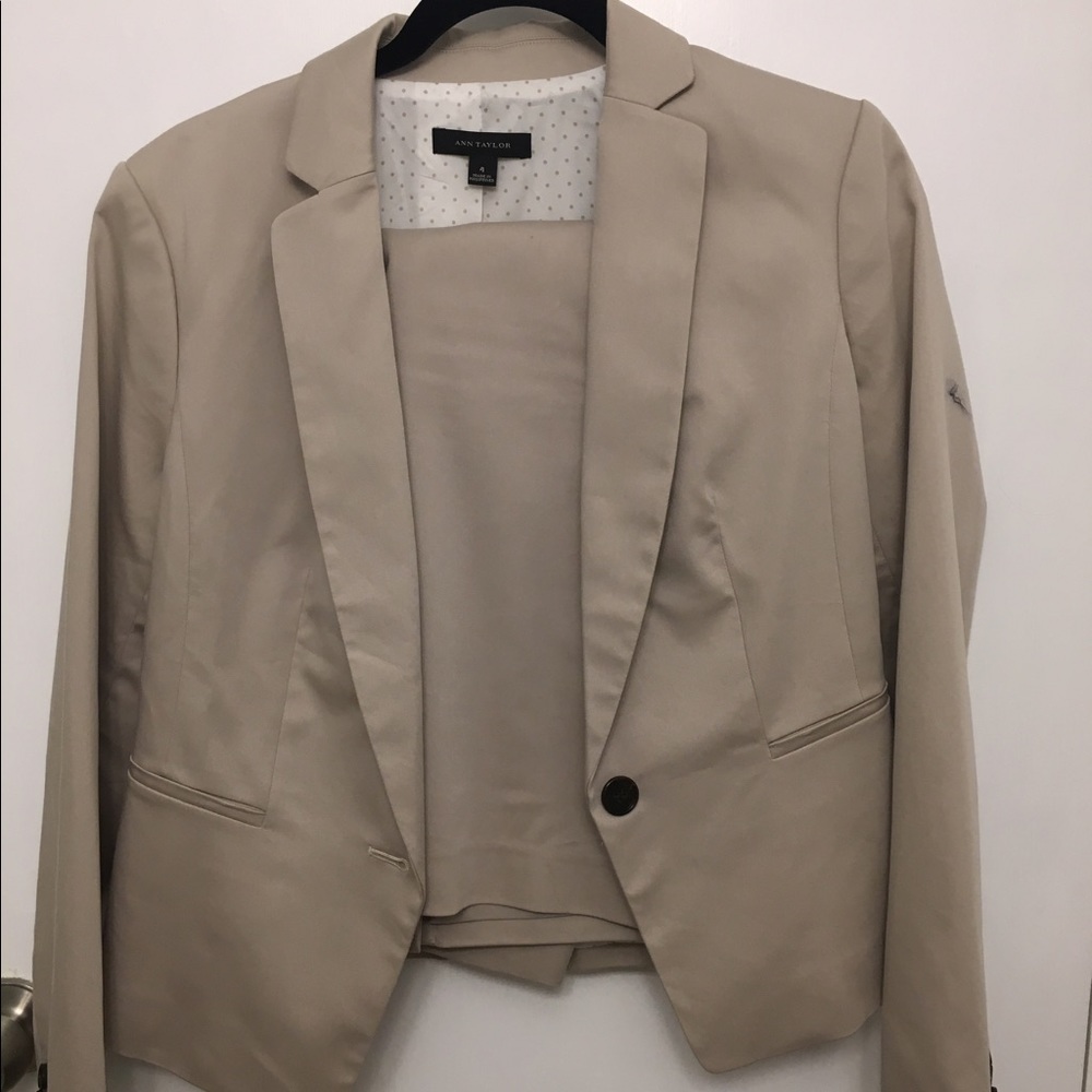 Ann Taylor Beige Suit Never Worn!