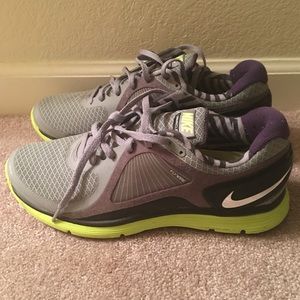 Nike lunar eclipse, flywire tennis shoe