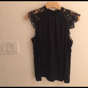 BLACK EXPRESS top