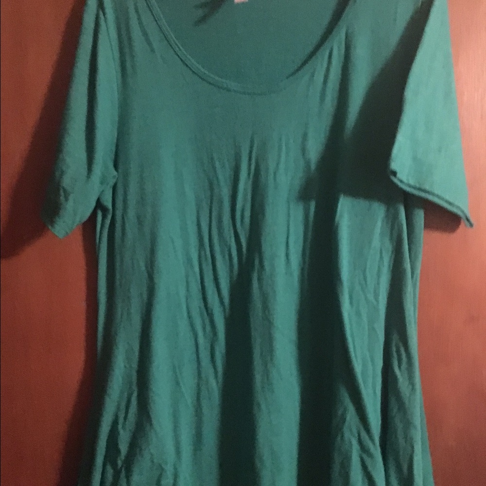 Perfect T XL LuLaRoe