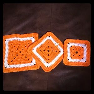 Homemade pot holders/dish clothes