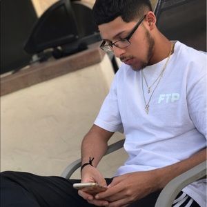 Meet your Posher, Nico