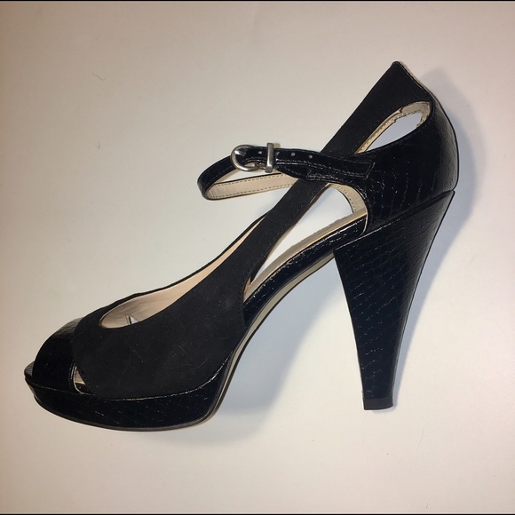 franco sarto peep toe heels