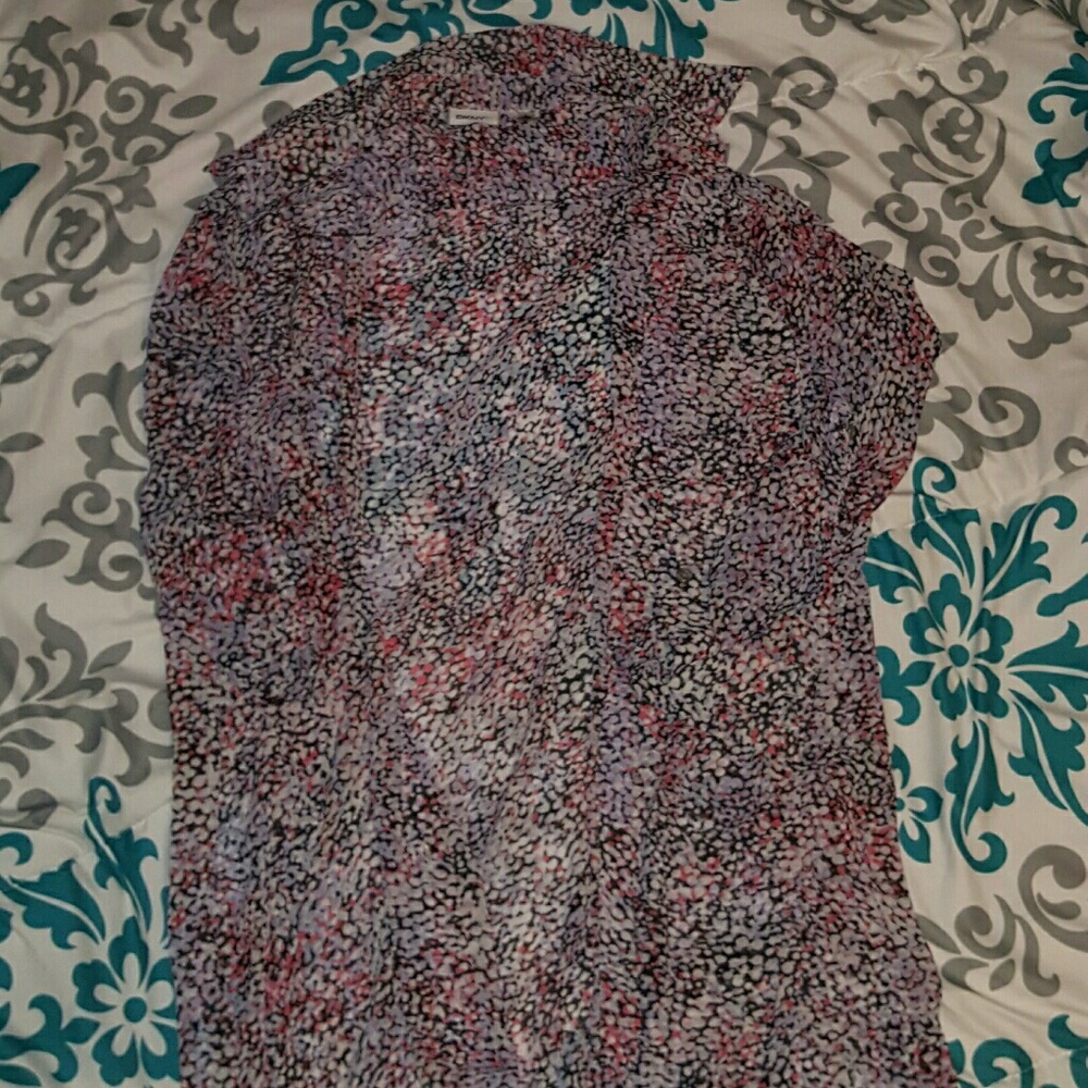 DKNYC blouse