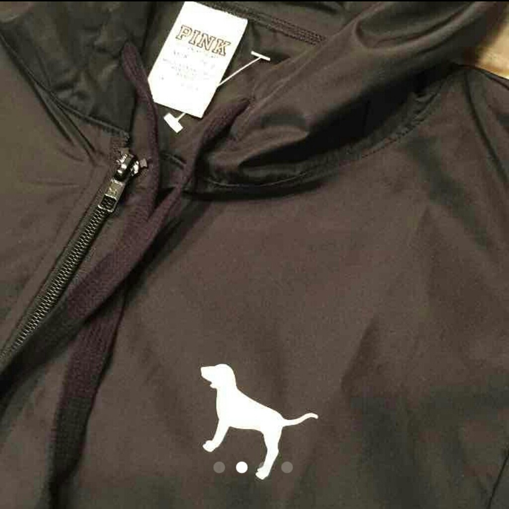 VS PINK ANORAK half zip