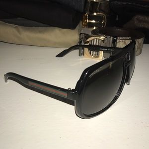 Gucci Sunglasses unisex