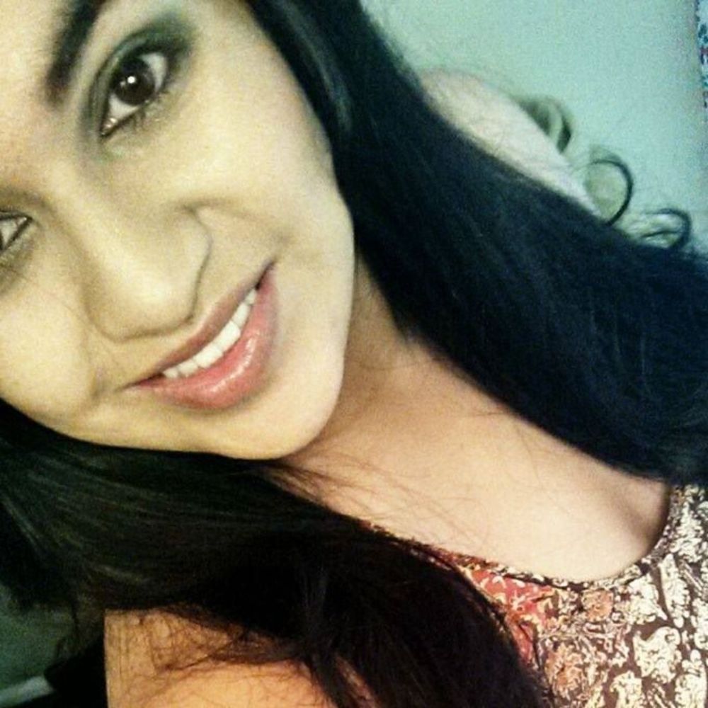 Meet your Posher, Alondra