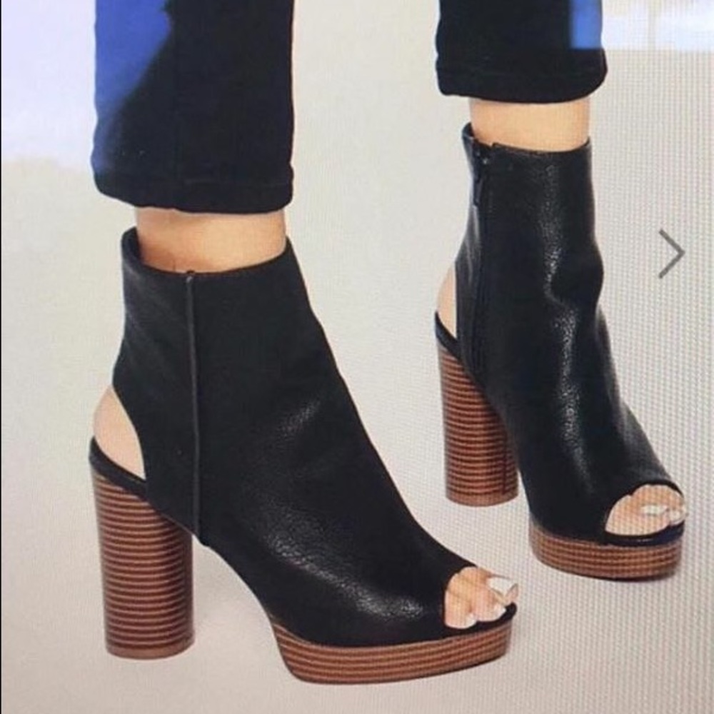 Beautiful Peep Toe Heels