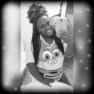 Meet your Posher, Miahh
