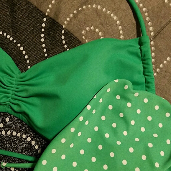 Victoria's Secret Bikini - Picture 5 of 7